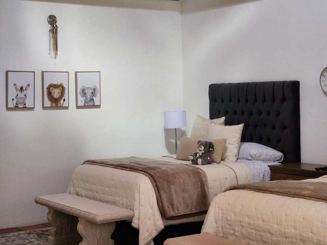 Tres Fuentes Dickinson Hotel Boutique Альенде Экстерьер фото