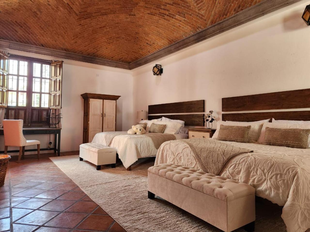 Tres Fuentes Dickinson Hotel Boutique Альенде Экстерьер фото
